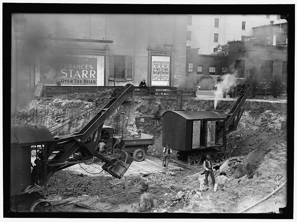 LOC Downtown construction 1919