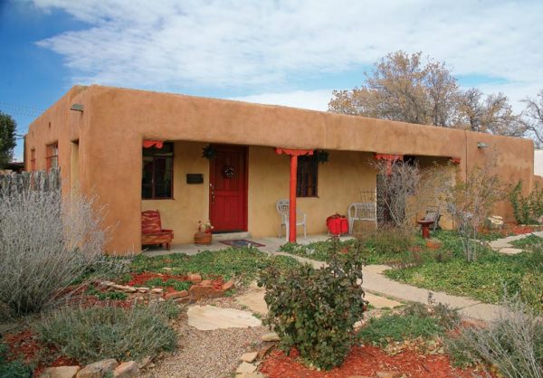 santa-fe-style-pueblo-revival-portale
