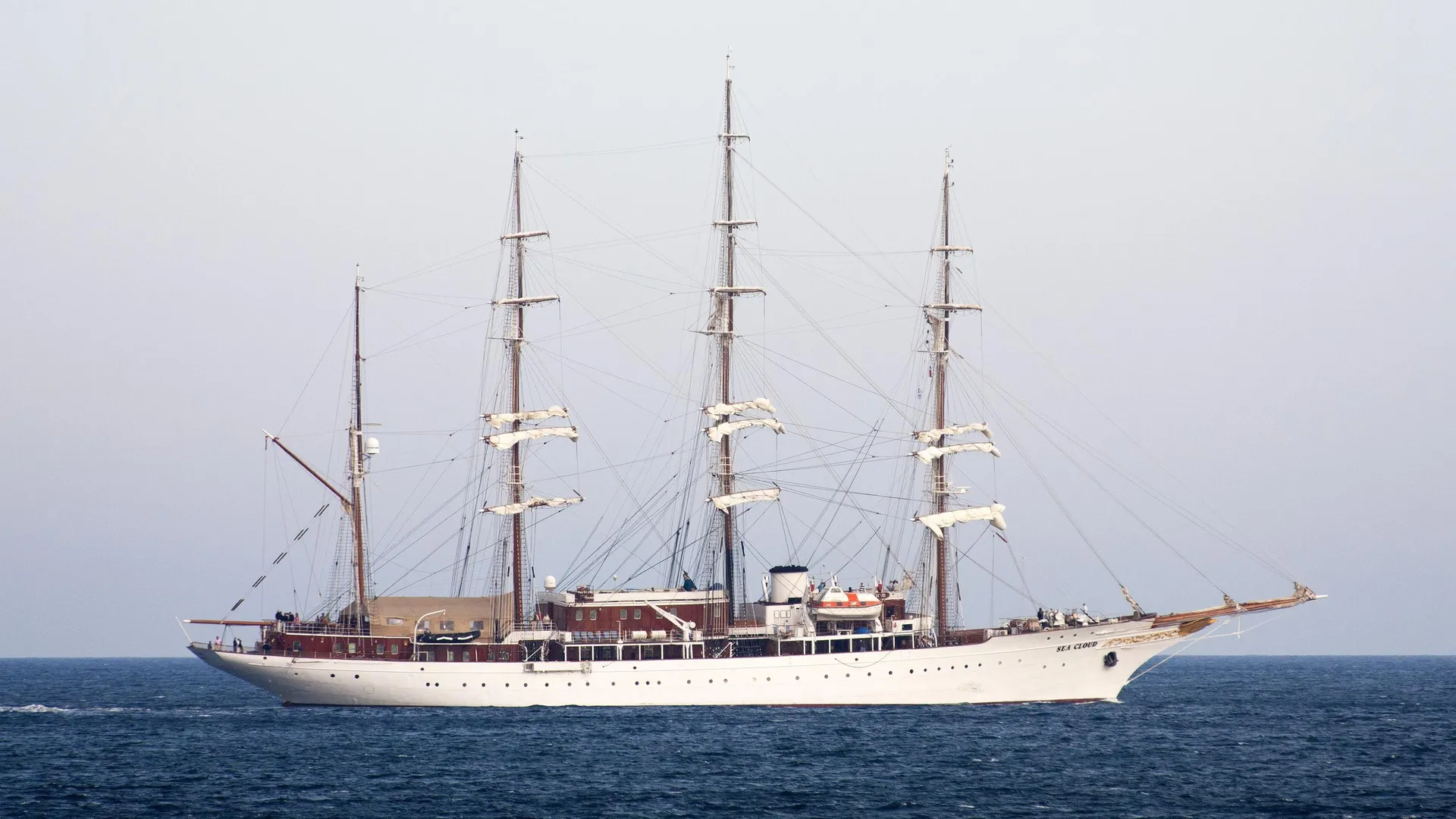 sea cloud 2